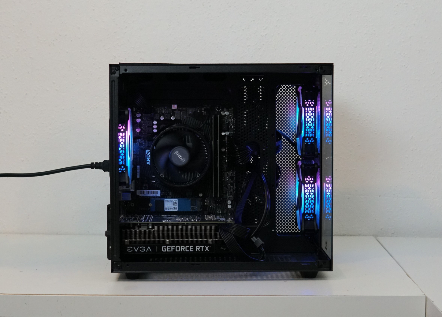 Gaming PC - Ryzen 5 4500 -RTX 2060 - 16GB RAM - SSD - WLAN - Garantie