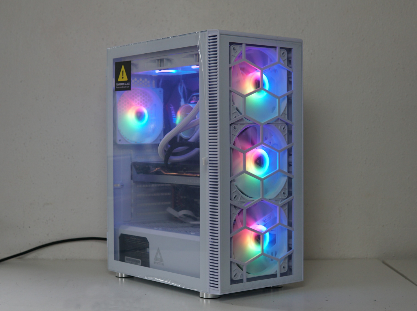 Gaming PC - Ryzen 9 5950X - RX 9060 XT 16GB - 16GB RAM - SSD - 2 Jahre Garantie