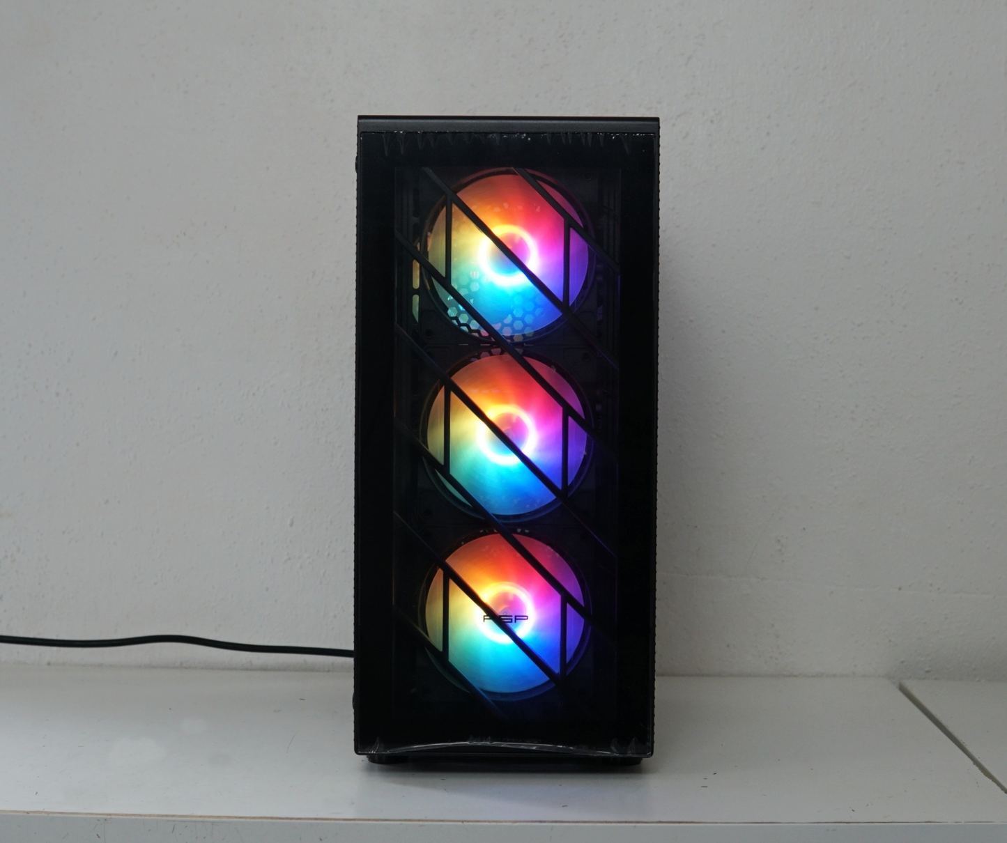 Gaming PC - Ryzen 5 5500 - RTX 2060 SUPER - 16GB RAM - SSD - Garantie