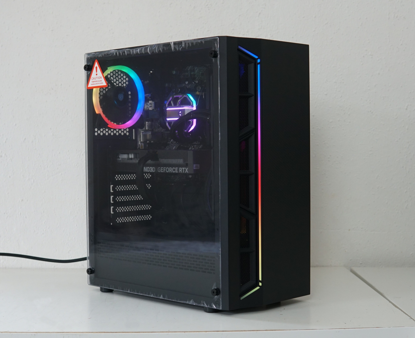 Gaming PC NEU - RTX 5060 - Ryzen 5 5600X - 16GB RAM - SSD - WLAN - 2 Jahre Garantie