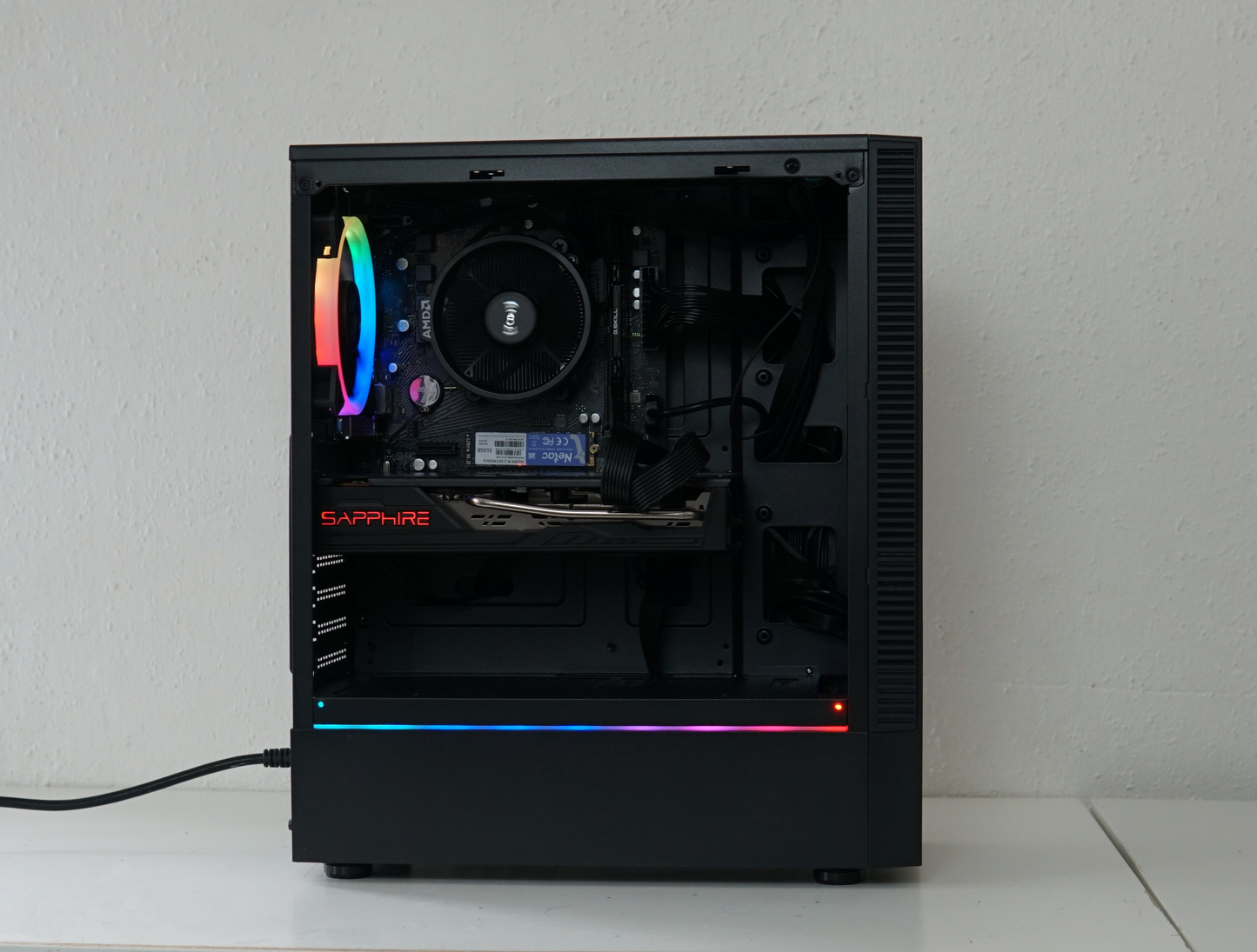 Gaming PC - Ryzen 5 5500 - RX 5700 - 16GB RAM - SSD - WLAN - Garantie