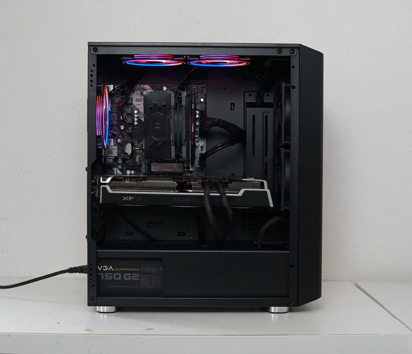 Gaming PC - Ryzen 7 5700X - RX 6700 XT - 16GB RAM - SSD - Garantie