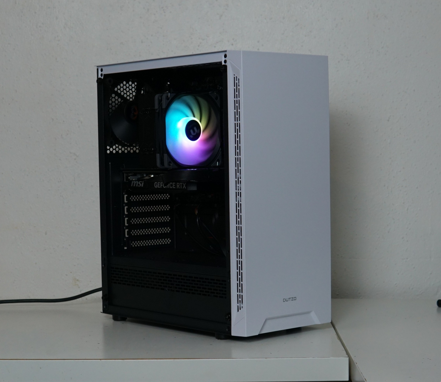 Gaming PC NEU - Ryzen 5 5600X - RTX 4060 TI - 16 GB RAM - 512 GB SSD