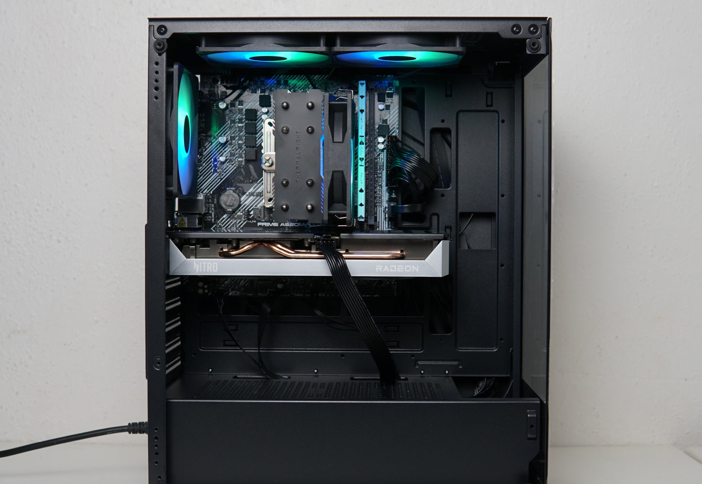 Gaming PC (NEU) - RX 9060 XT - Ryzen 7 5700X - 16GB RAM - SSD - WLAN - 2 Jahre Garantie