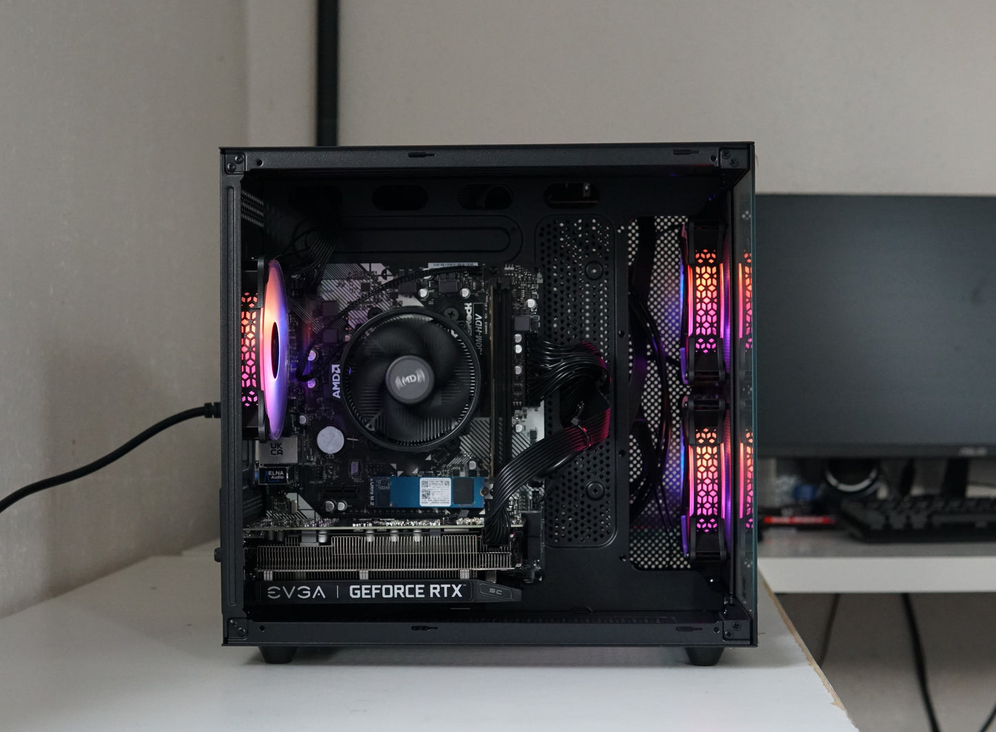 Gaming PC - Ryzen 5 5600 -RTX 2060 - 16GB RAM - SSD - WLAN - Garantie