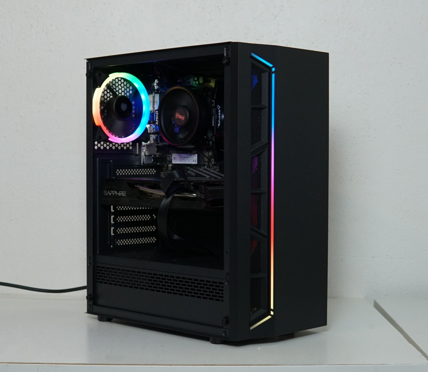 Gaming PC - Ryzen 5 5500 - RX 5700 - 16GB RAM - SSD - WLAN - Garantie