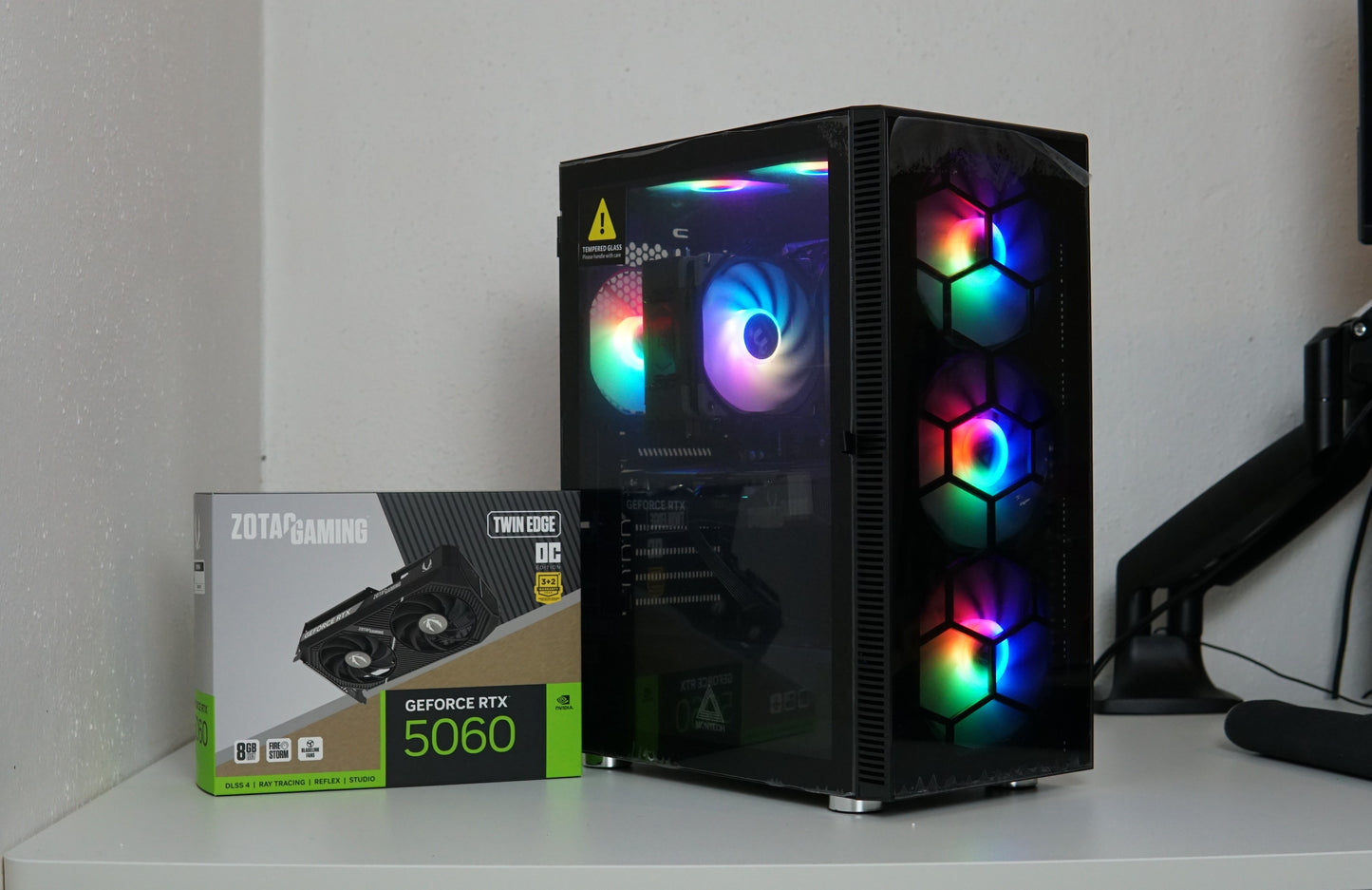 Gaming PC NEU - Ryzen 7 5700X - RTX 5060 - 16GB RAM - SSD - 2 Jahre Garantie