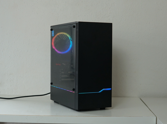 Gaming PC - Ryzen 5 5600 - RX 5700 XT - 16GB RAM - SSD - WLAN - Garantie