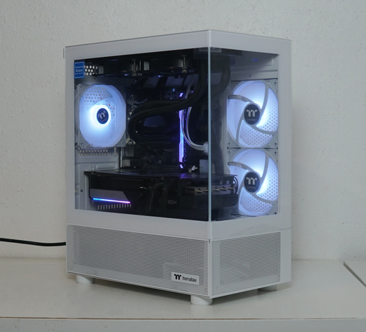 Gaming PC -  Intel i7 9700- RX 6700 XT - 16GB RAM - SSD - WLAN - Garantie