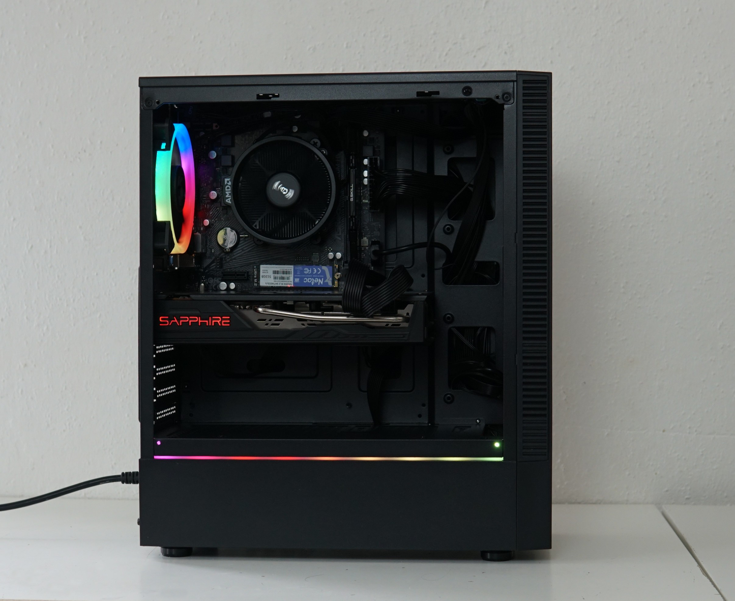 Gaming PC - Ryzen 5 5500 - RX 5700 - 16GB RAM - SSD - WLAN - Garantie