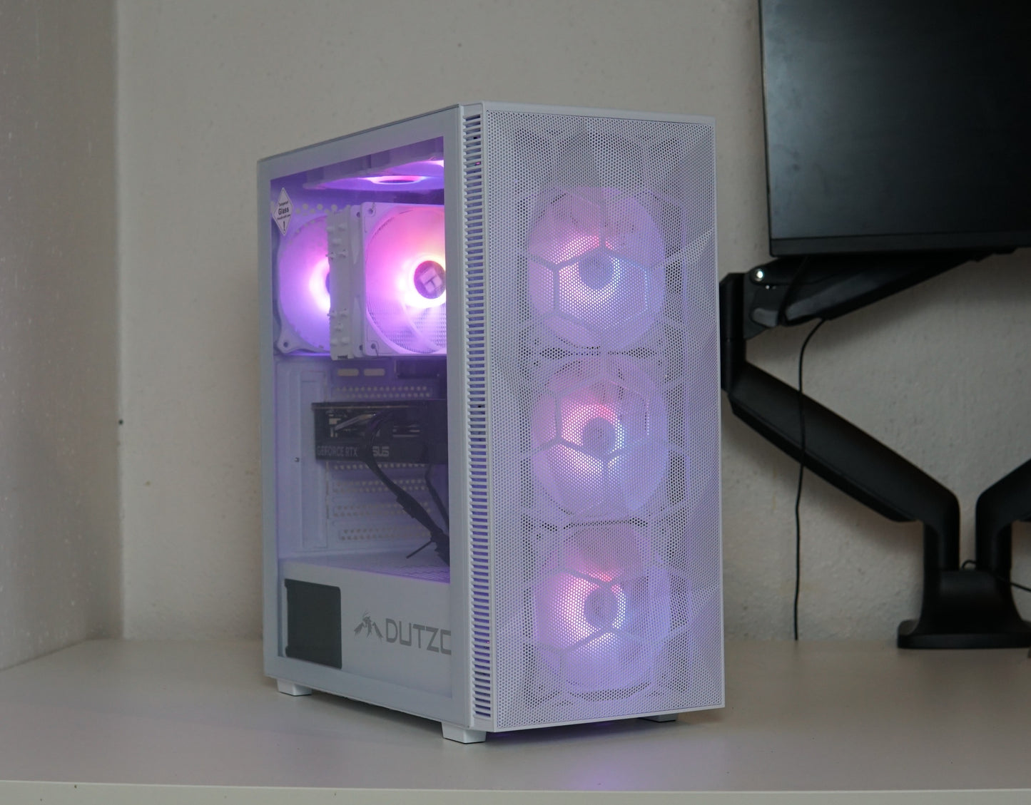 Gaming PC (NEU) - Ryzen 7 5700X - RTX 5060 - 16GB RAM - SSD - 2 Jahre Garantie