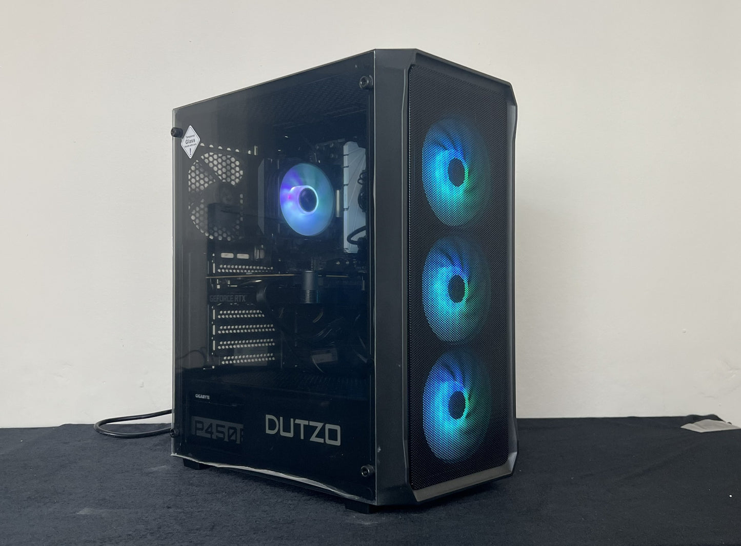 Gaming PC (NEU) - Ryzen 5 5500 - RTX 5050 - 16GB RAM - SSD - 2 Jahre Garantie