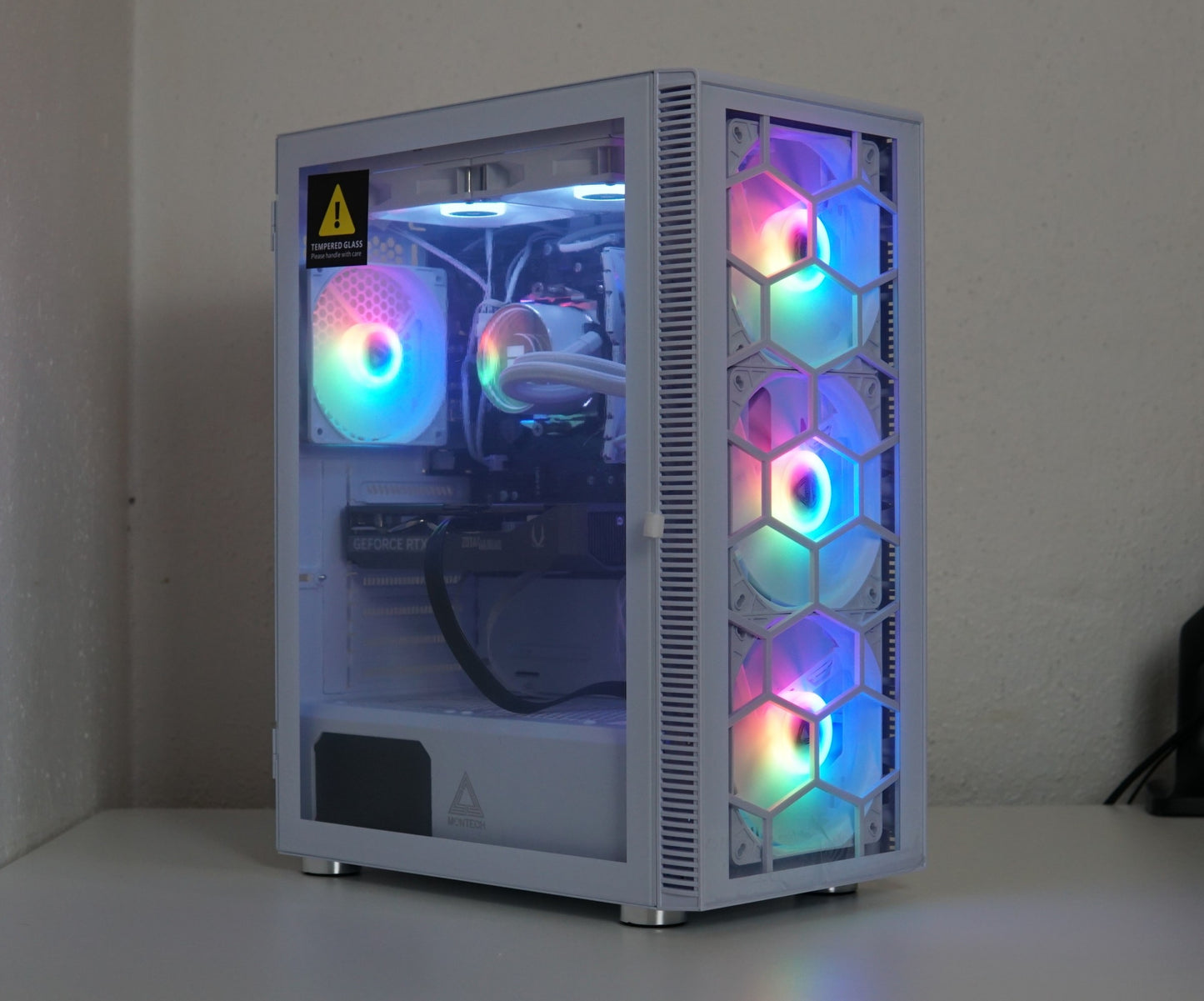 Gaming PC (NEU) - RTX 5060 - Ryzen 7 5700X - 16GB RAM - SSD - WLAN - 2 Jahre Garantie