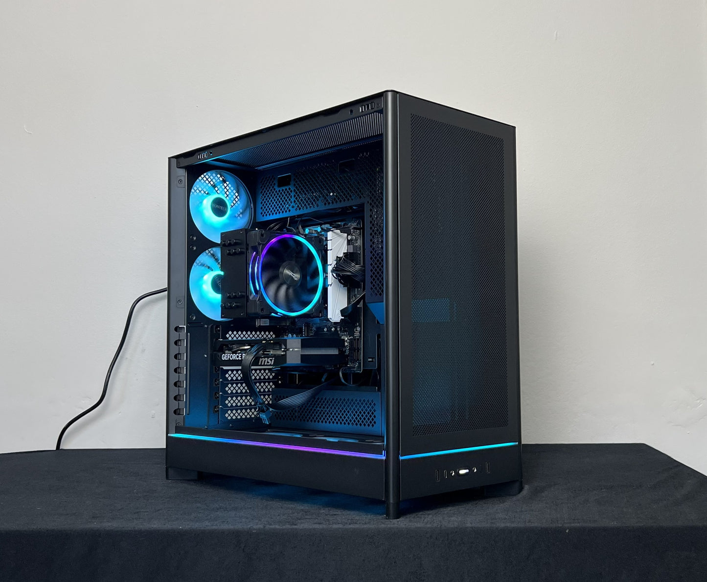 Gaming PC (NEU) – RTX 5060 | Ryzen 7 5700X