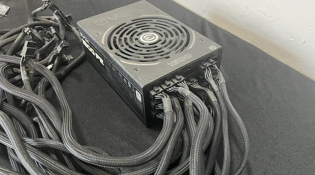 EVGA SuperNOVA 1600 P2 80+ Platinum 1600W ATX PSU PC/Server Netzteil Vollmodular