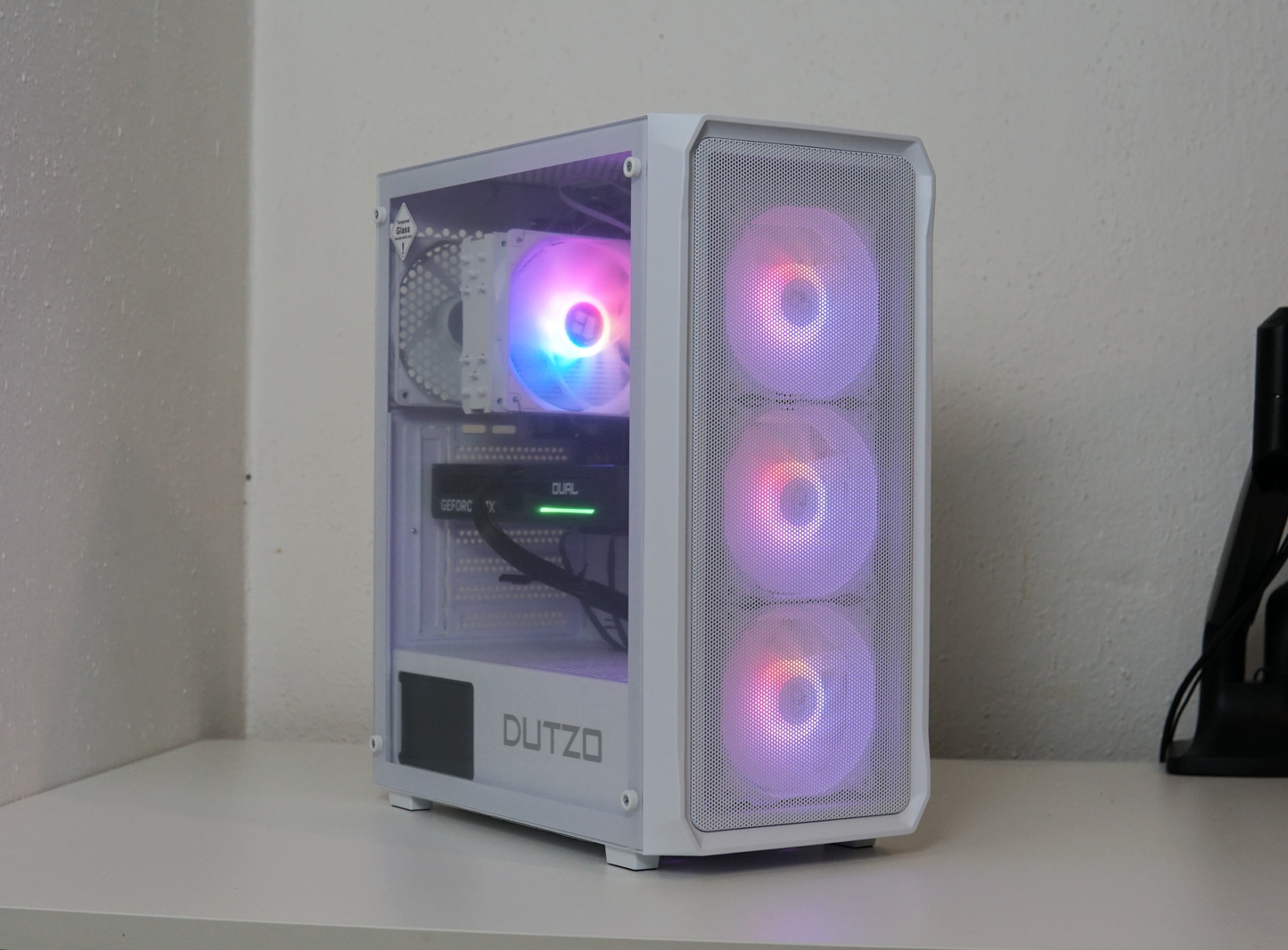 Gaming PC (NEU) - Ryzen 7 5700X - RTX 5060 - 16GB RAM - SSD - 2 Jahre Garantie