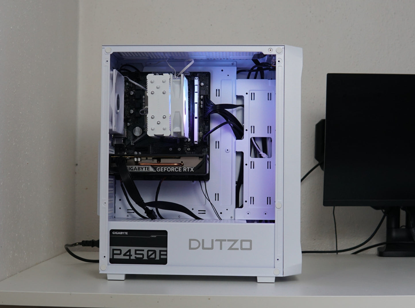 Gaming PC (NEU) - Ryzen 5 5500 - RTX 5050 - 16GB RAM - SSD - 2 Jahre Garantie