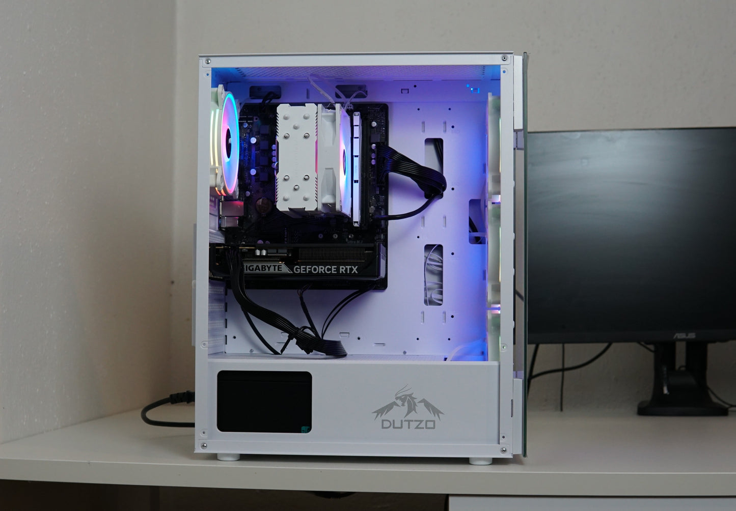 Gaming PC (NEU) - Ryzen 7 5700X - RTX 5060 - 16GB RAM - SSD - 2 Jahre Garantie