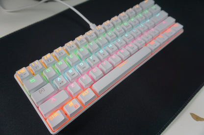 RGB Tastatur Weiß - Mechanisch, Red Switches